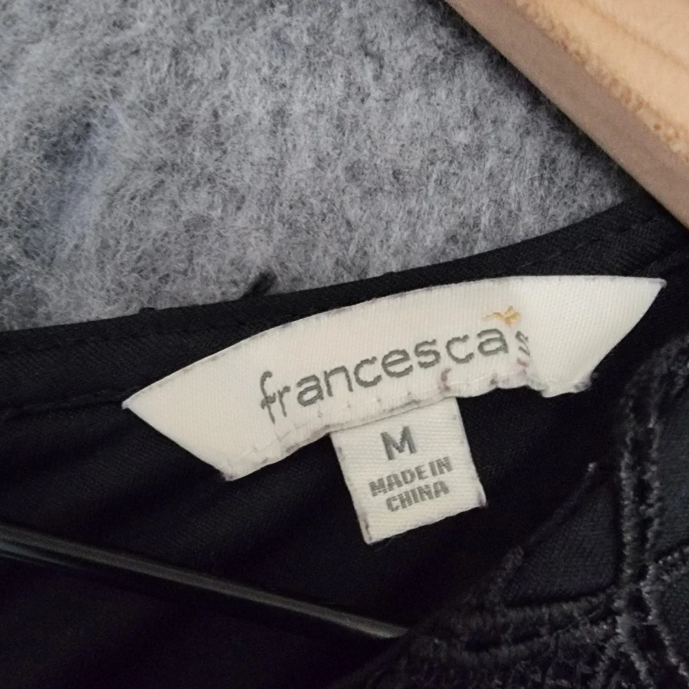 Francesca's Dress Womens Medium Black Lace Sheath‎ Short Sleeve Lined Back Zip